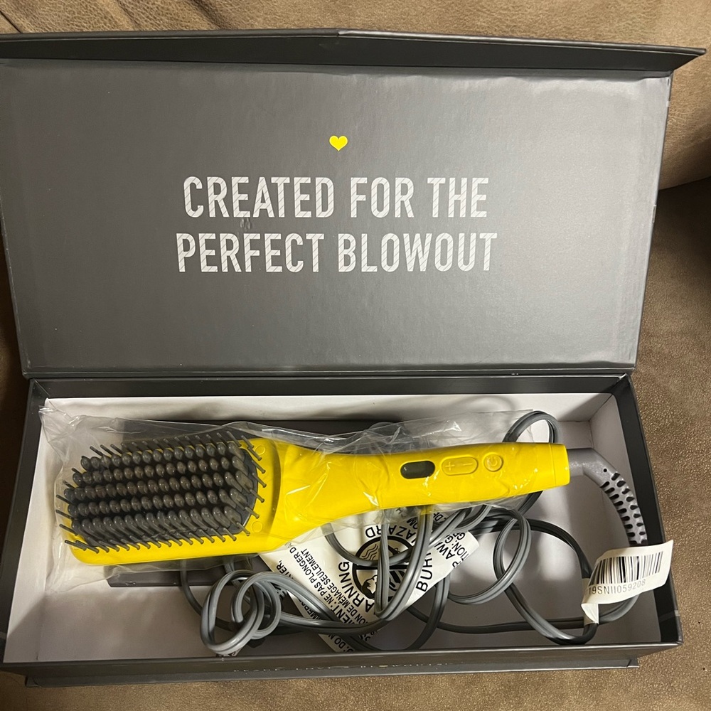 DryBar straightener brush crush
